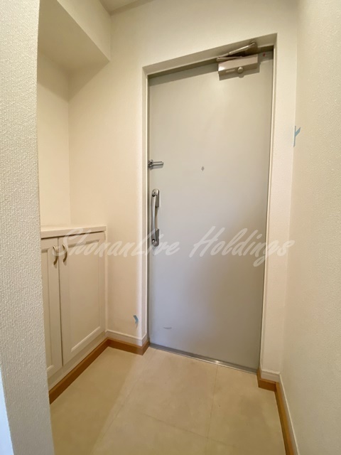 玄関　シューズボックスございます♪