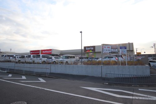 ショッピングセンター　アクロスプラザ堺中央（ショッピングセンター）まで590m