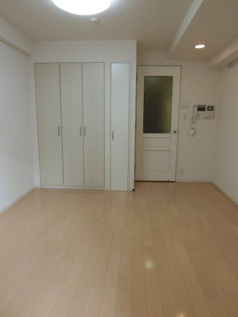 居室・リビング　お問い合わせはタウンハウジング芝公園店まで