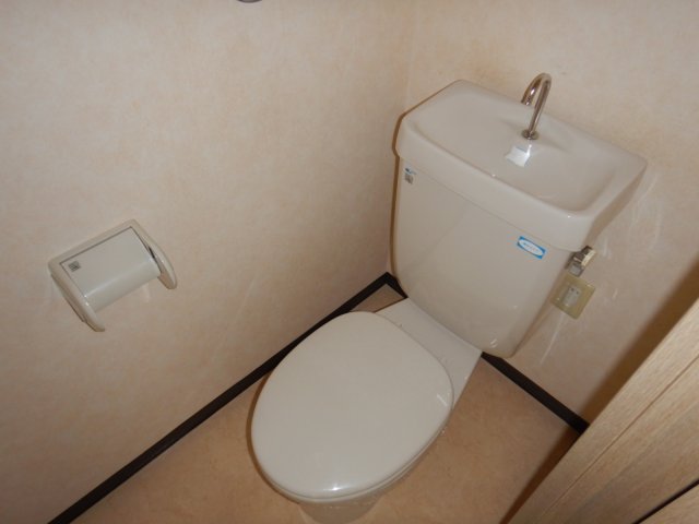 トイレ　※写真は同仕様