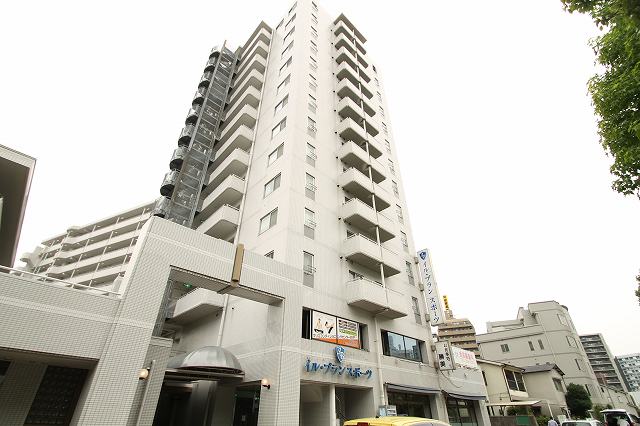 建物外観　高級感のある外観です。