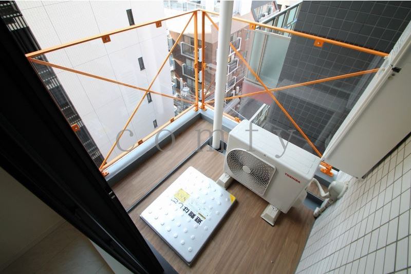 バルコニー　バルコニー