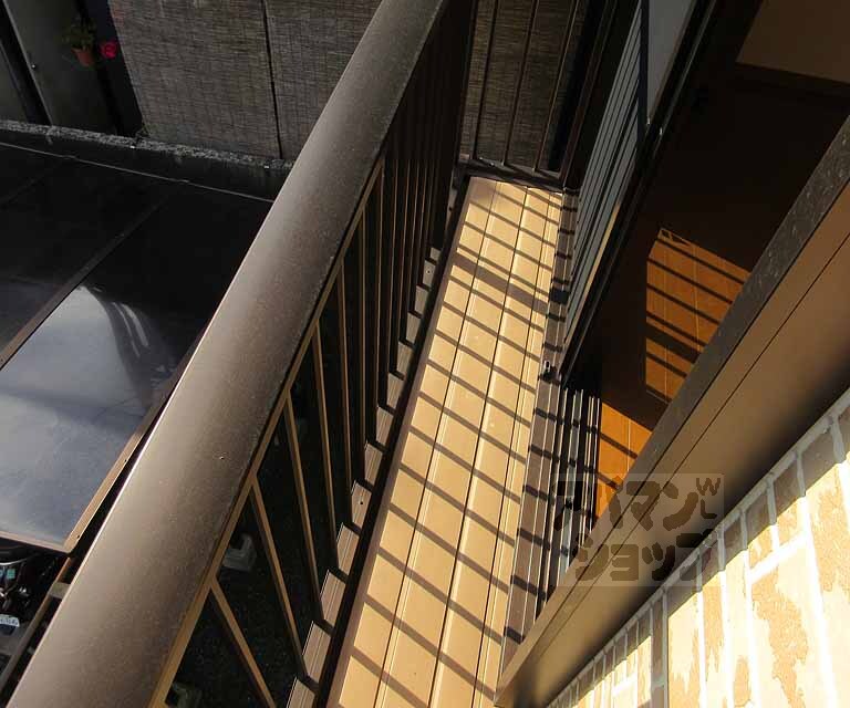 バルコニー　とっても日当りの良いバルコニーです。