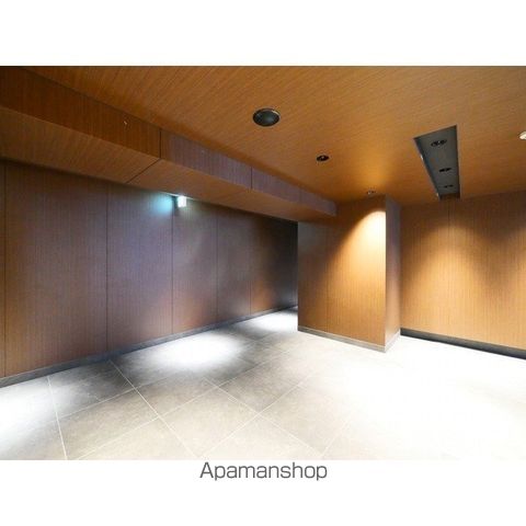 ロビー　ロビー