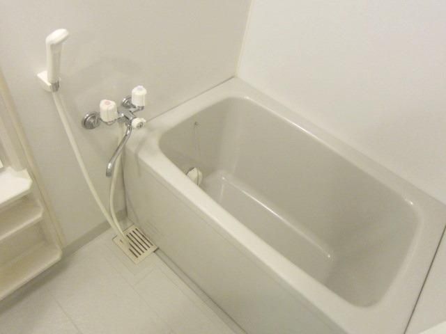 バス・シャワールーム　★きれいなお風呂場です★