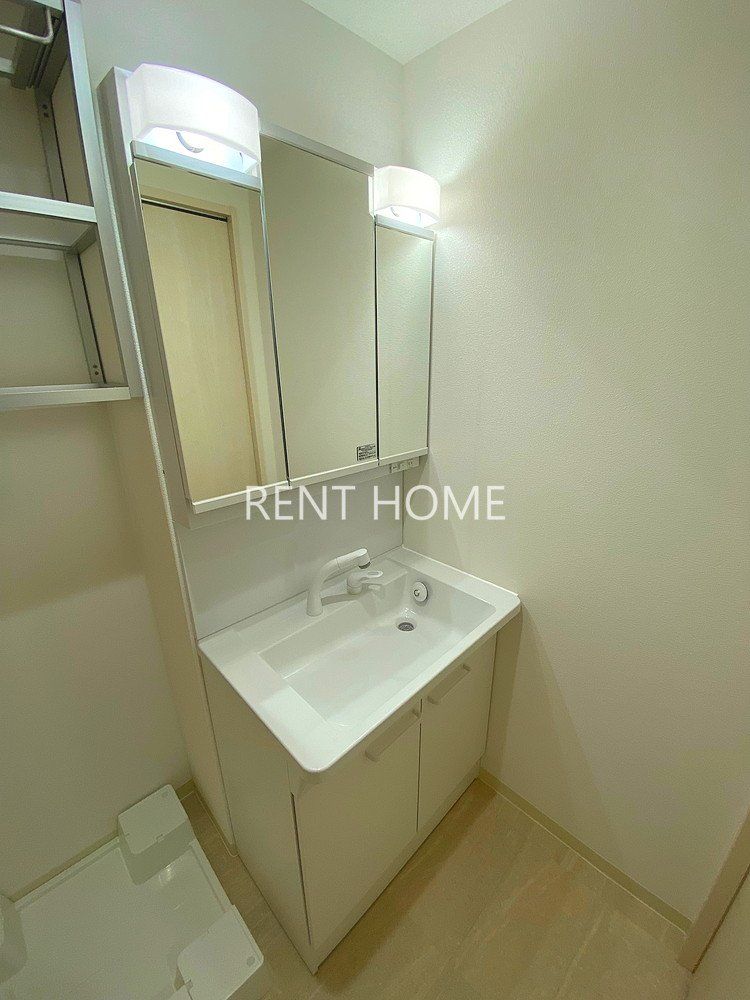 洗面設備　独立洗面化粧台