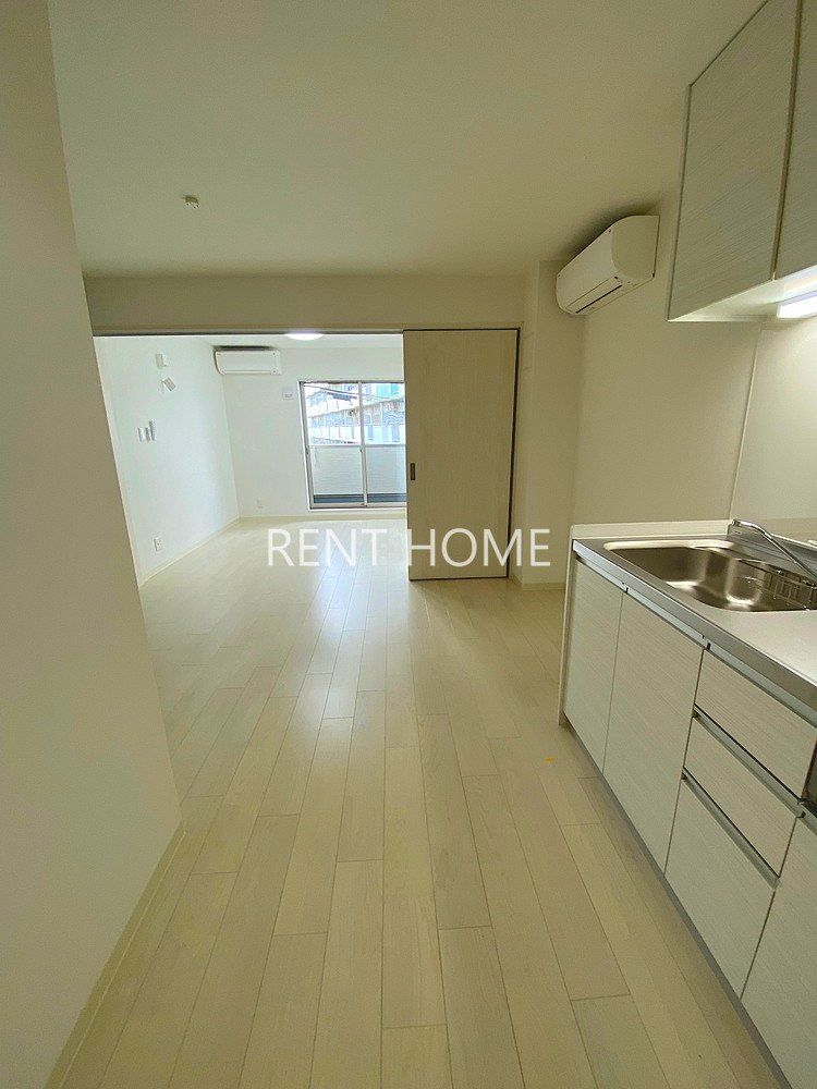 居室・リビング　リビング～洋室