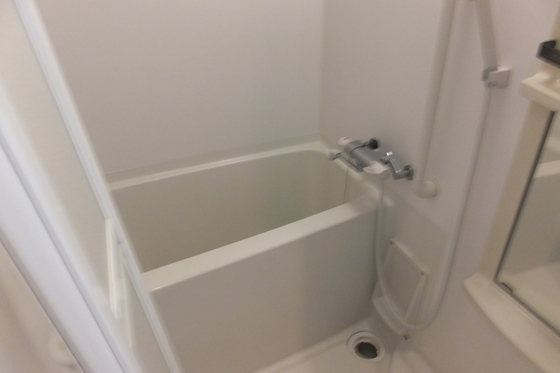 バス・シャワールーム　※別部屋の写真です