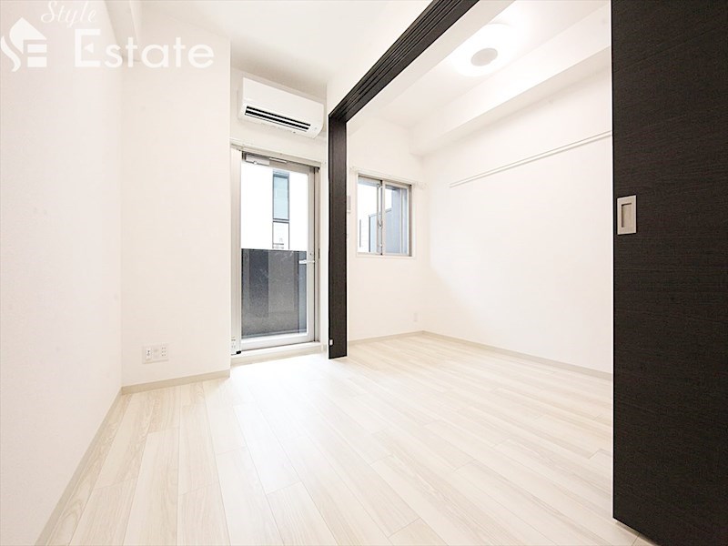 居室・リビング　内装