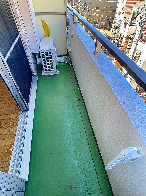 バルコニー　下階参考写真