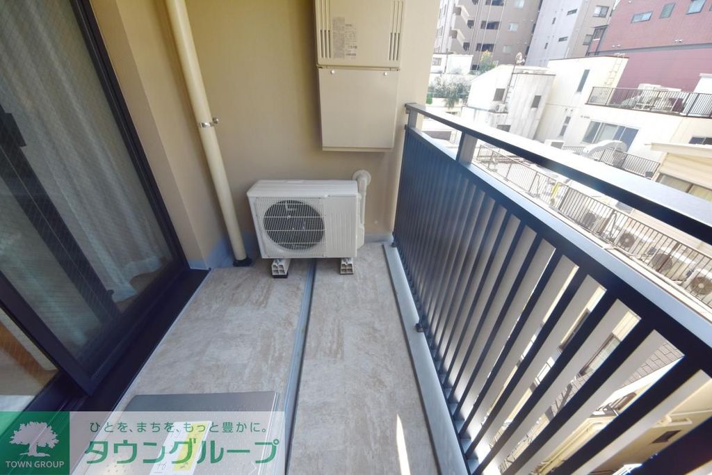 バルコニー　バルコニー