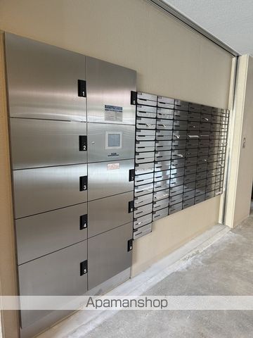 ロビー　ロビー