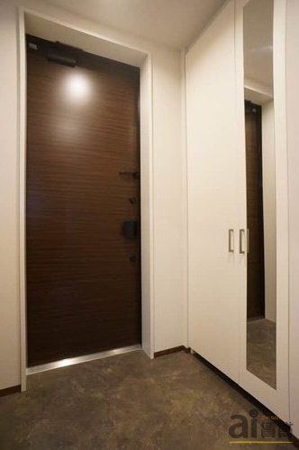 玄関　※同仕様写真です