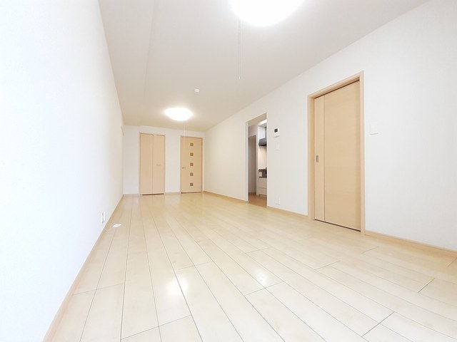 居室・リビング　洋12.7帖