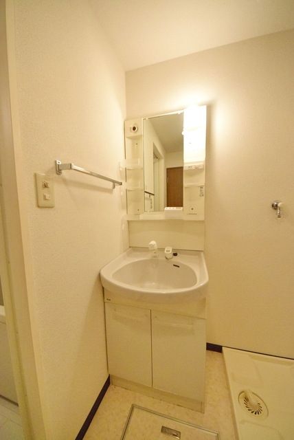 洗面設備　独立洗面台