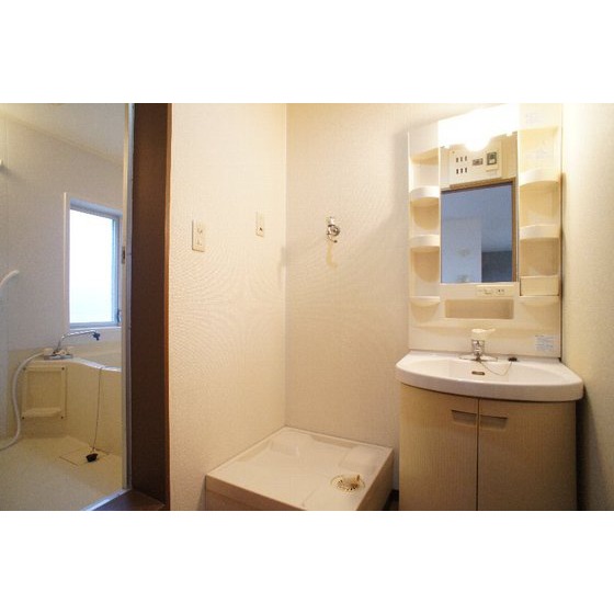 洗面設備　室内洗濯機置き場あり