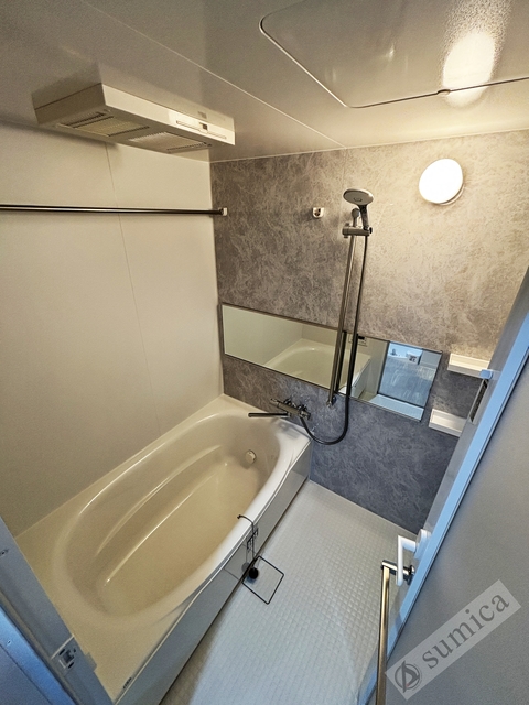 バス・シャワールーム　ゆったりお寛ぎください♪♪