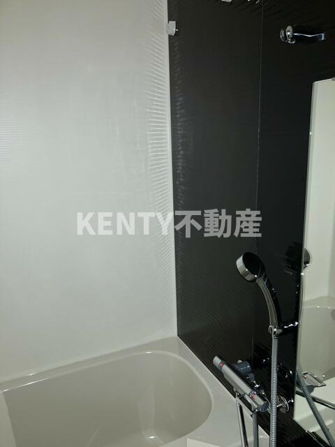 バス・シャワールーム　お風呂で日々の疲れを落としましょう