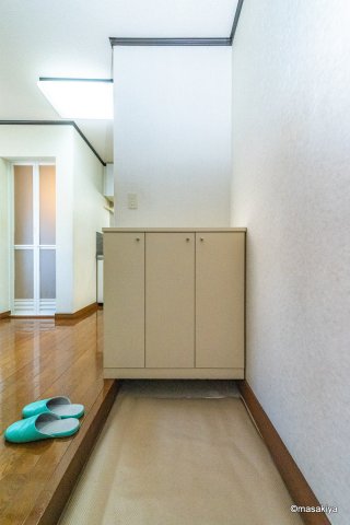 居室・リビング　玄関