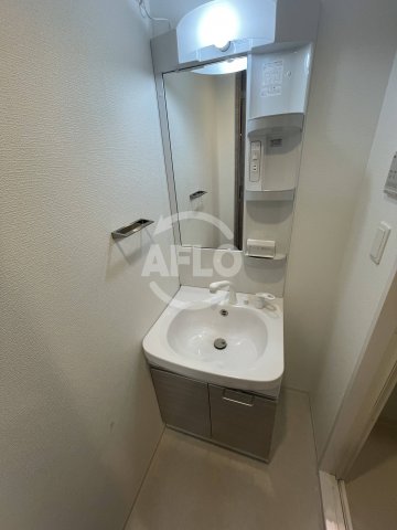 洗面設備　TOYOTOMI STAY premium 難波元町　洗面所