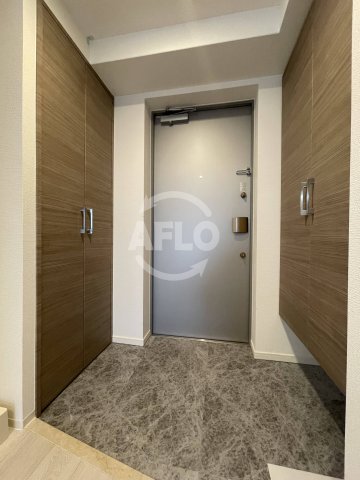 玄関　TOYOTOMI STAY premium 難波元町　玄関