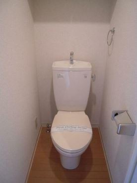 トイレ　※同仕様写真含む