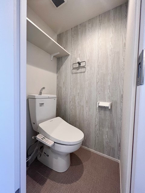 トイレ　同仕様参考写真