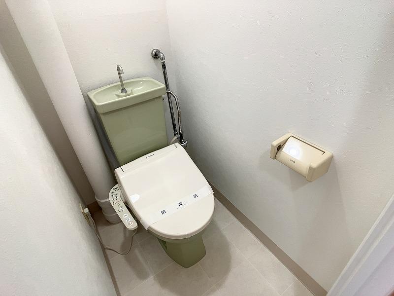 トイレ　トイレ