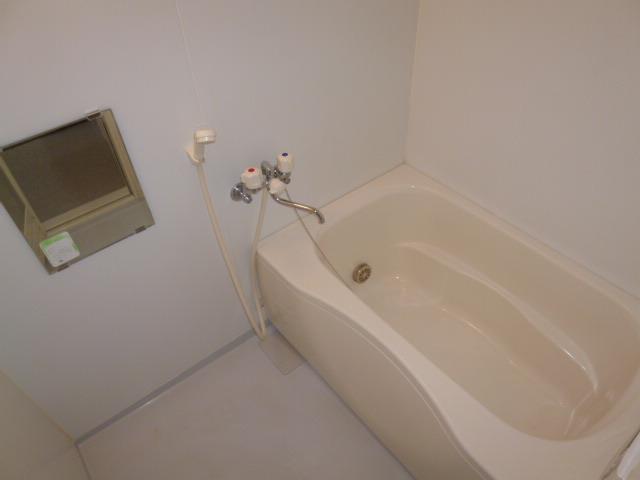 バス・シャワールーム　追い炊き機能あり★