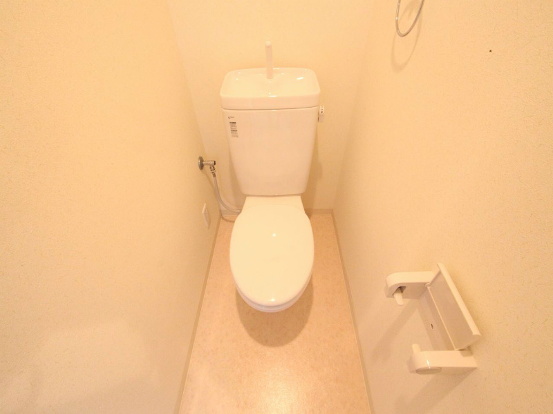 トイレ　温水洗浄便暖房座取り付け可トイレ