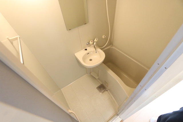 バス・シャワールーム　浴室