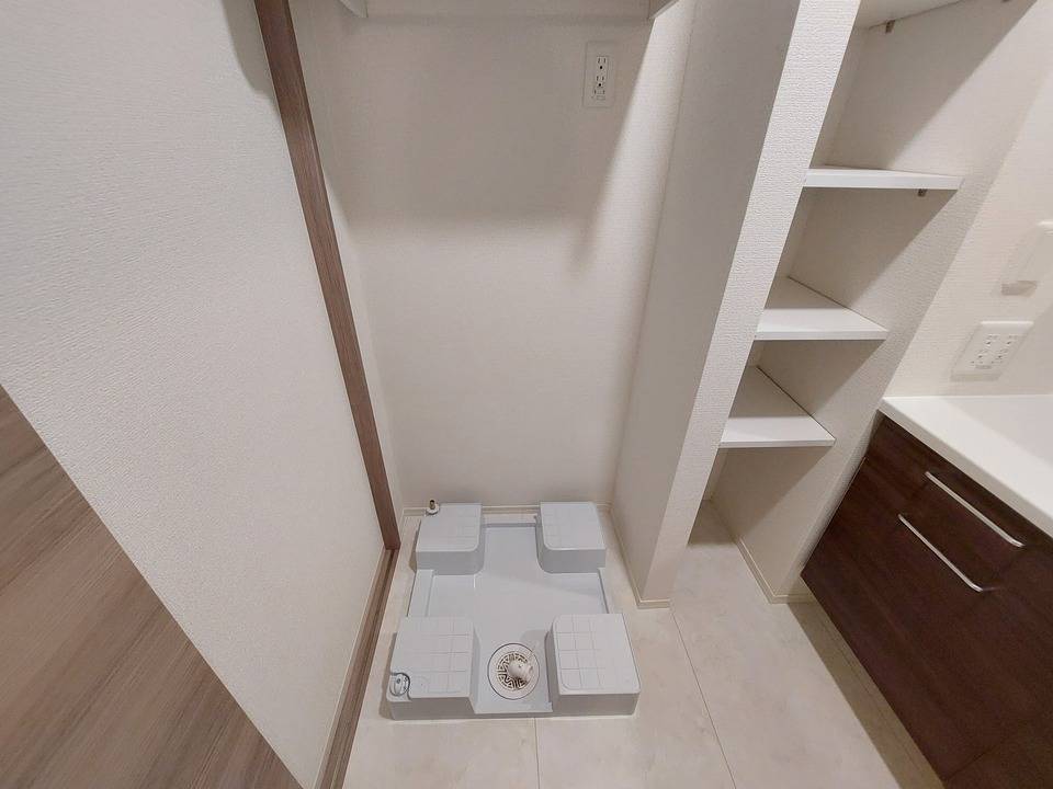 洗面設備　洗濯機置場