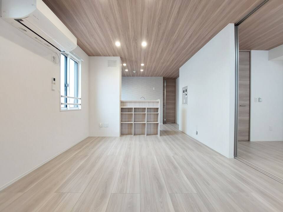 居室・リビング　リビング