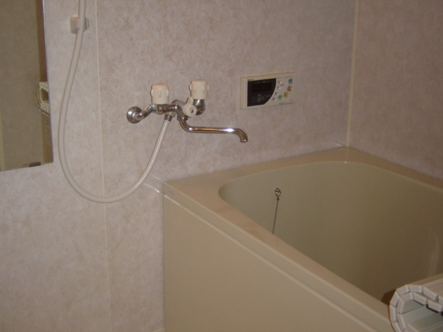 バス・シャワールーム　バス