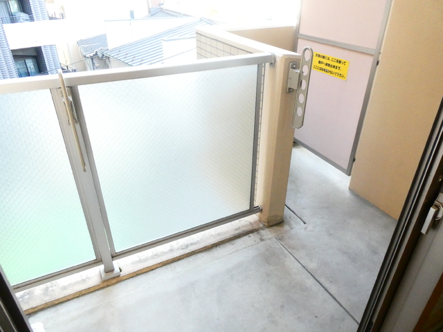 バルコニー　バルコニー