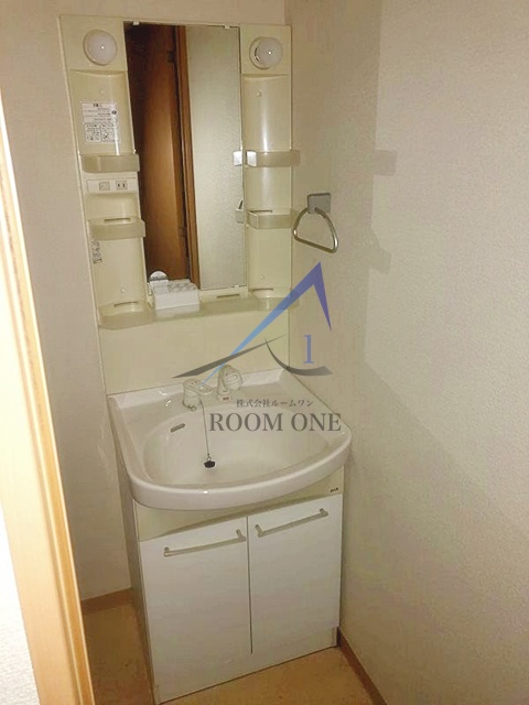 洗面設備　洗面台です。