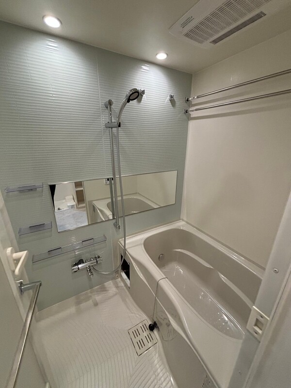 バス・シャワールーム　バス