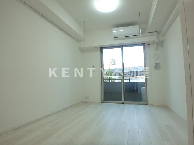 居室・リビング　おしゃれな居間です