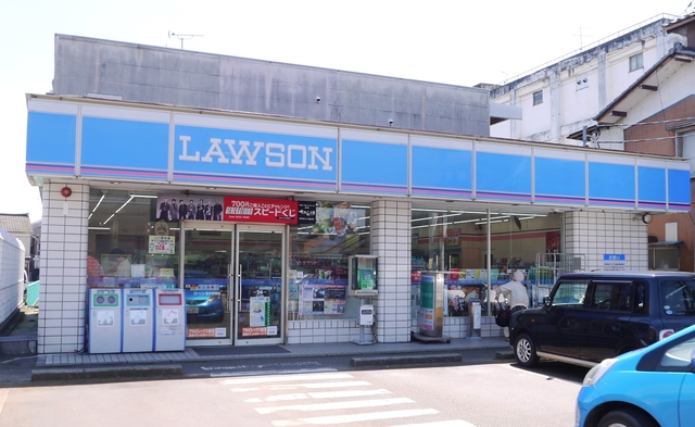 コンビニ　ローソン豊栄葛塚店（コンビニ）まで740m