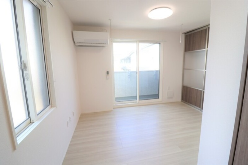 居室・リビング　図面と現状に相違がある場合には現状を優先