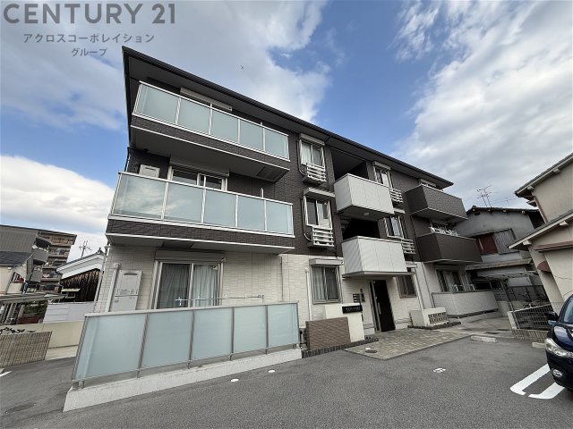 建物外観　オートロック、宅配ボックス完備☆