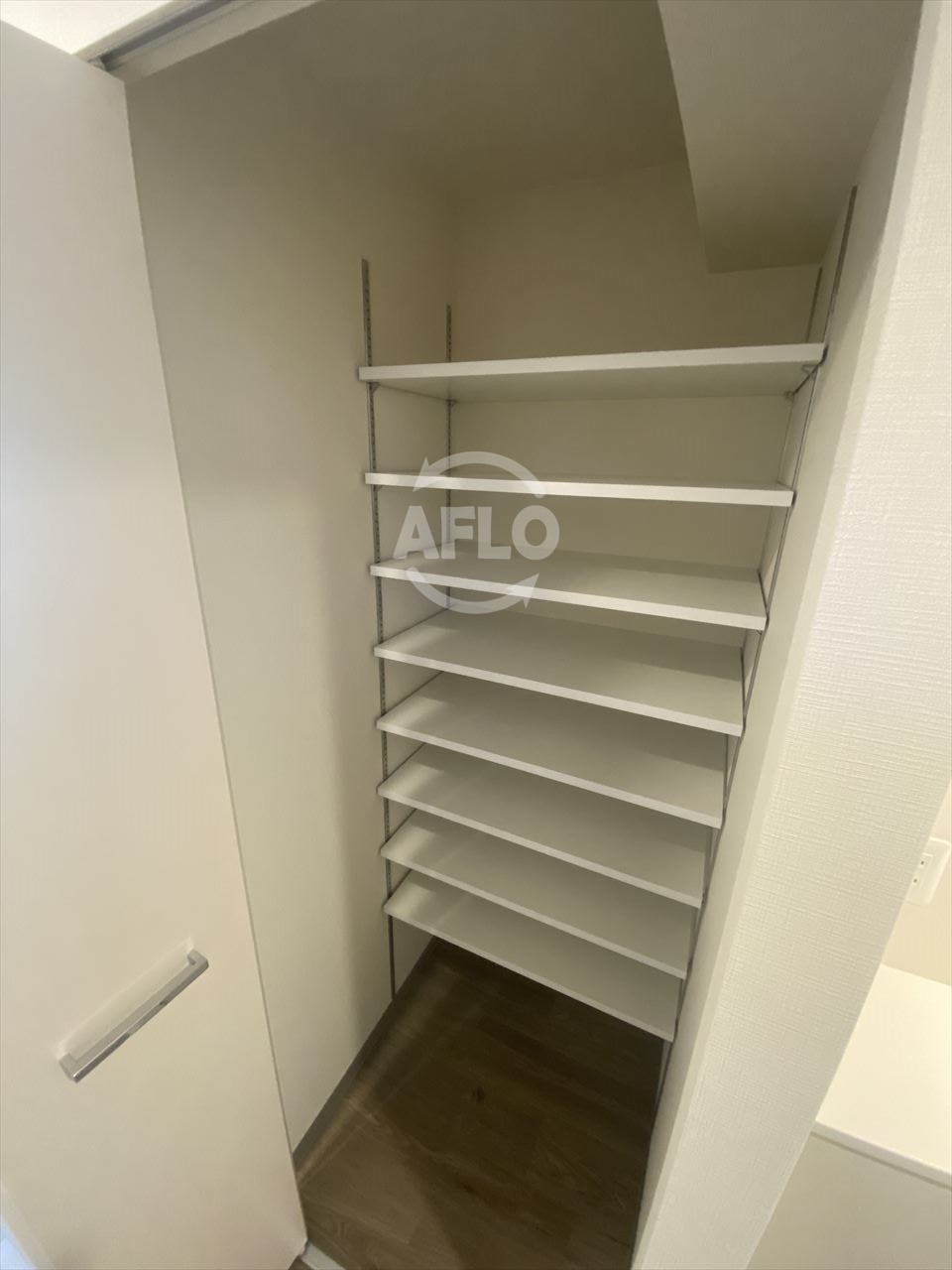 収納　サンセール上本町　シューズボックス