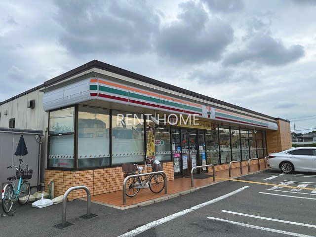 コンビニ　セブンイレブン藤井寺古室3丁目店（コンビニ）まで199m