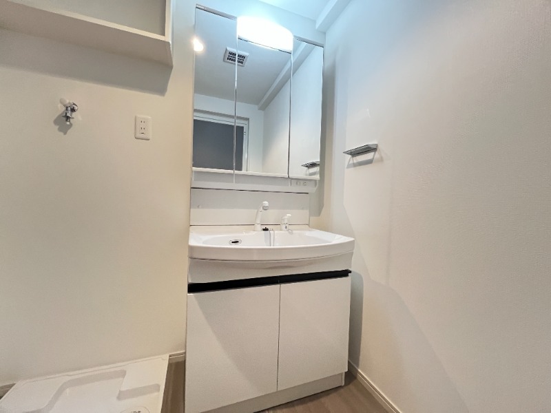 洗面設備　同仕様