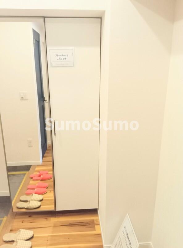 玄関　落ち着いた玄関です