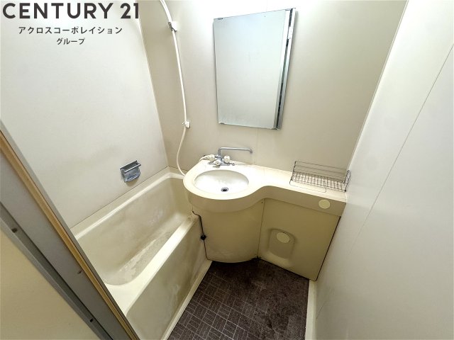 バス・シャワールーム　使いやすいユニットバス！