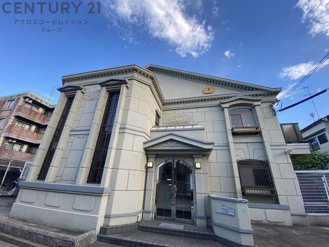 建物外観　安心のオートロック付き♪