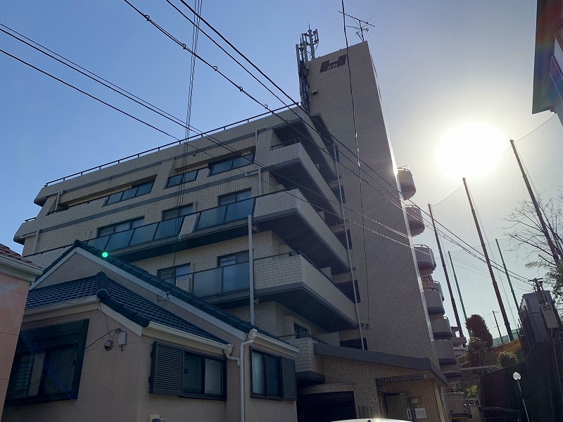 建物外観　宅配ボックス完備☆