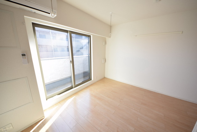 居室・リビング　～スッキリした間取りです～別号室参考写真