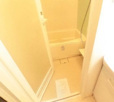 バス・シャワールーム　きれいなお風呂です